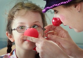 В Иркутске открыли школу больничных клоунов