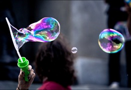 В Саратове прошел парад мыльных пузырей