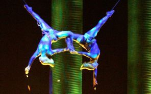 Акробатка Cirque du Soleil разбилась во время представления